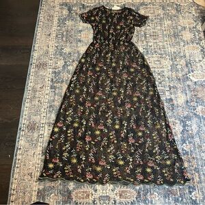 Lularoe Deanne ll maxi dress sheer overlay embroidered